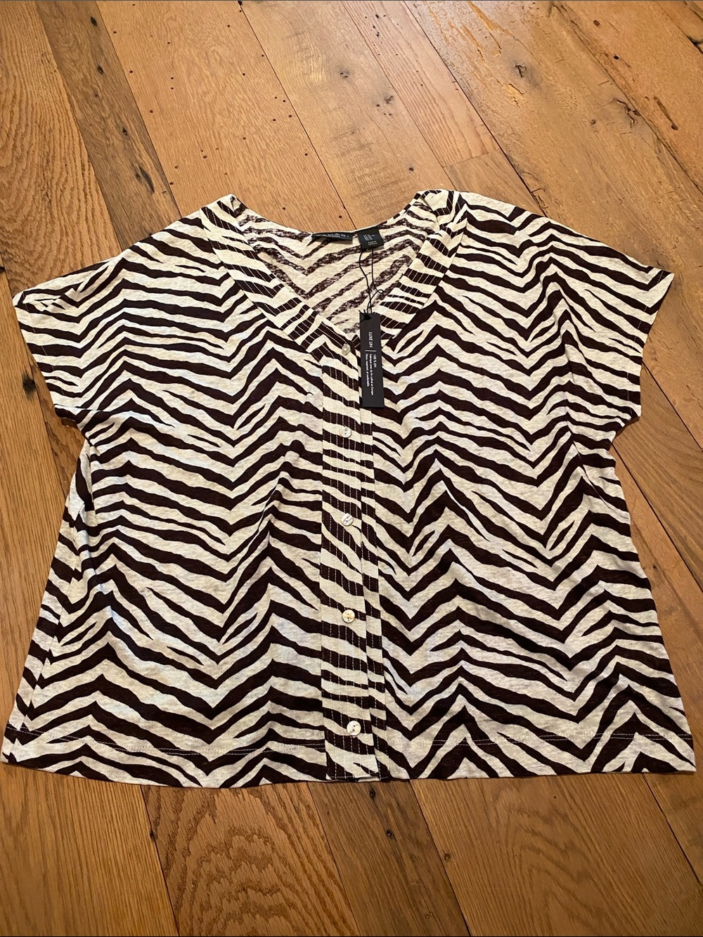 Tahari Linen V Neck Button Thro Zebra Cap Sleeve Blouse Top Cream Brown XL
